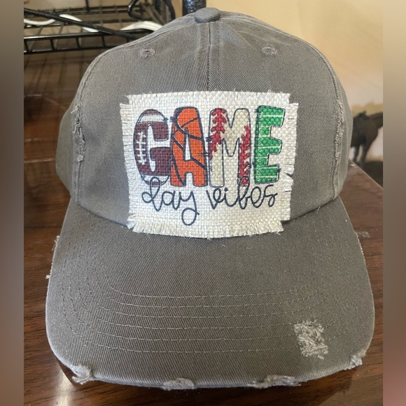 Accessories - All sports game day Mom